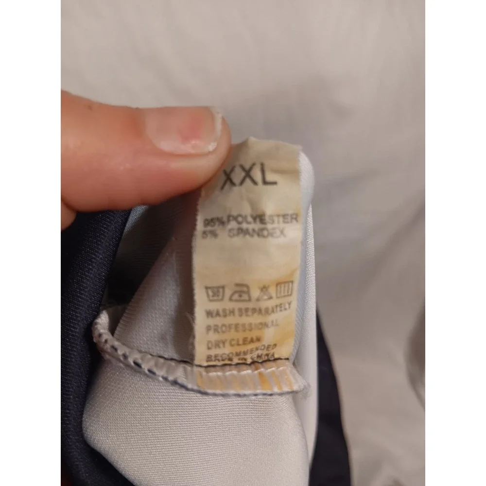 N/A black pullover